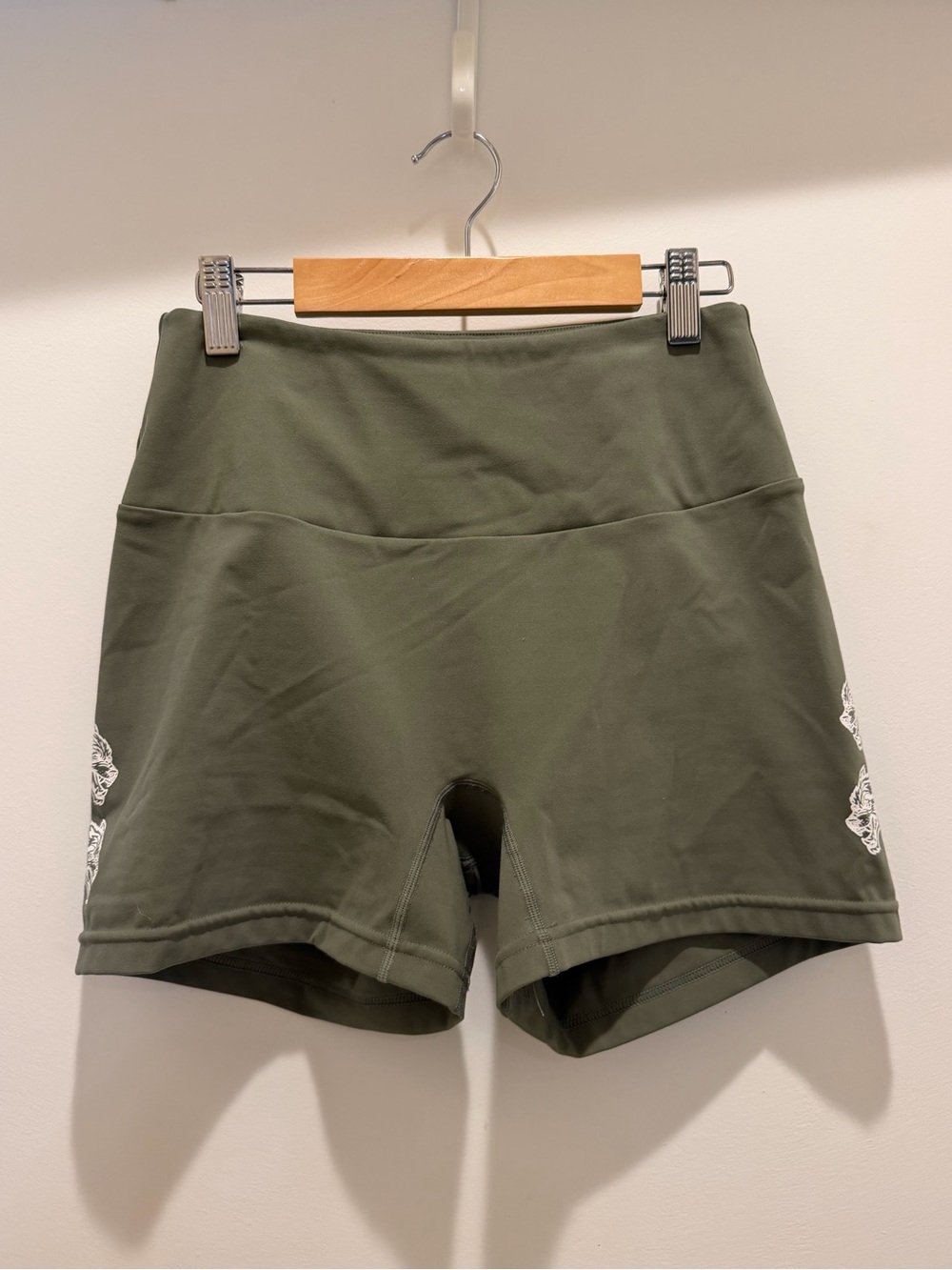 DARC SPORT High-Rise Olive Green Shorts